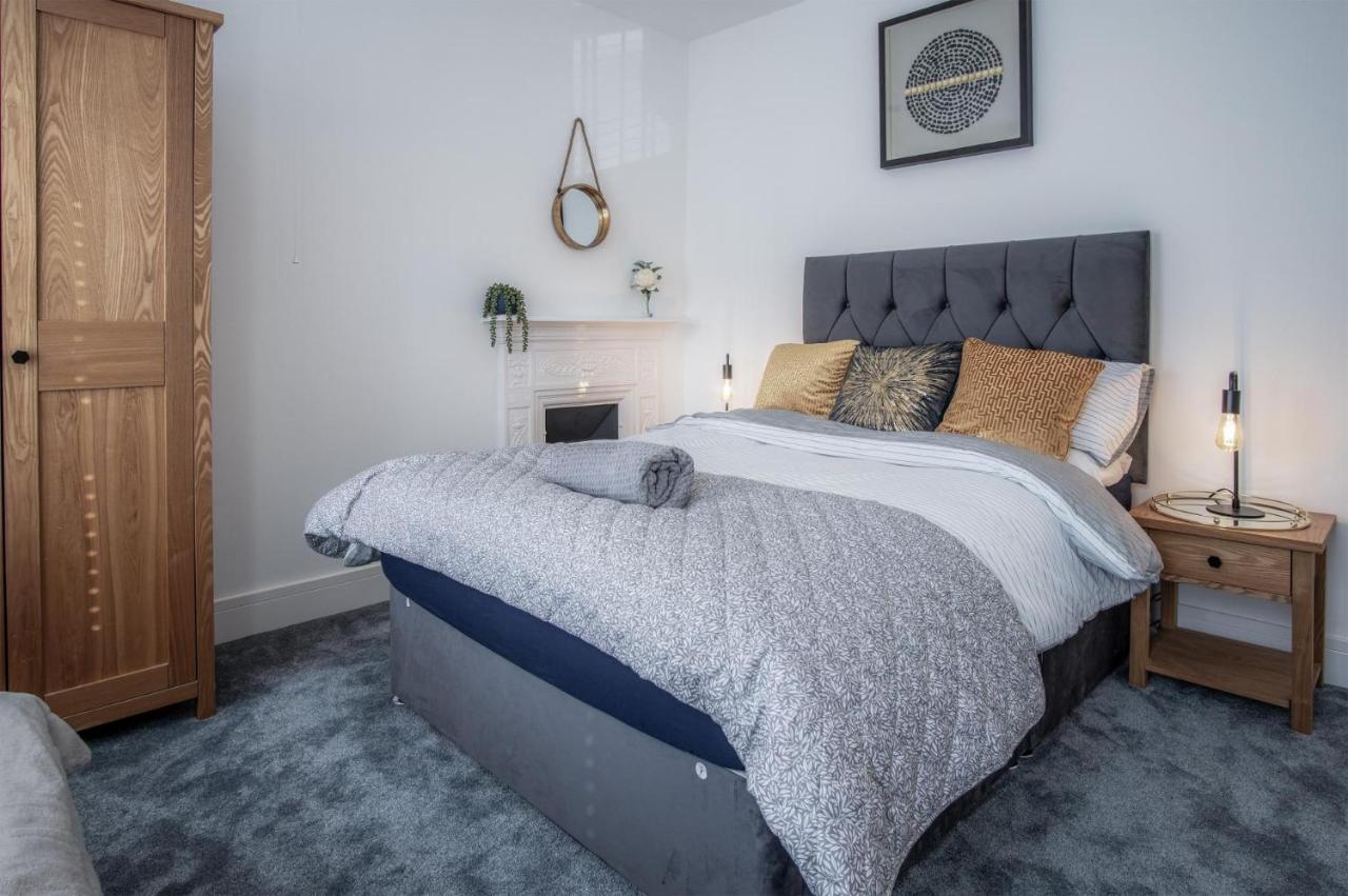 Hawtree Cottage - 2 Bedroom Cottage - Tenby Extérieur photo