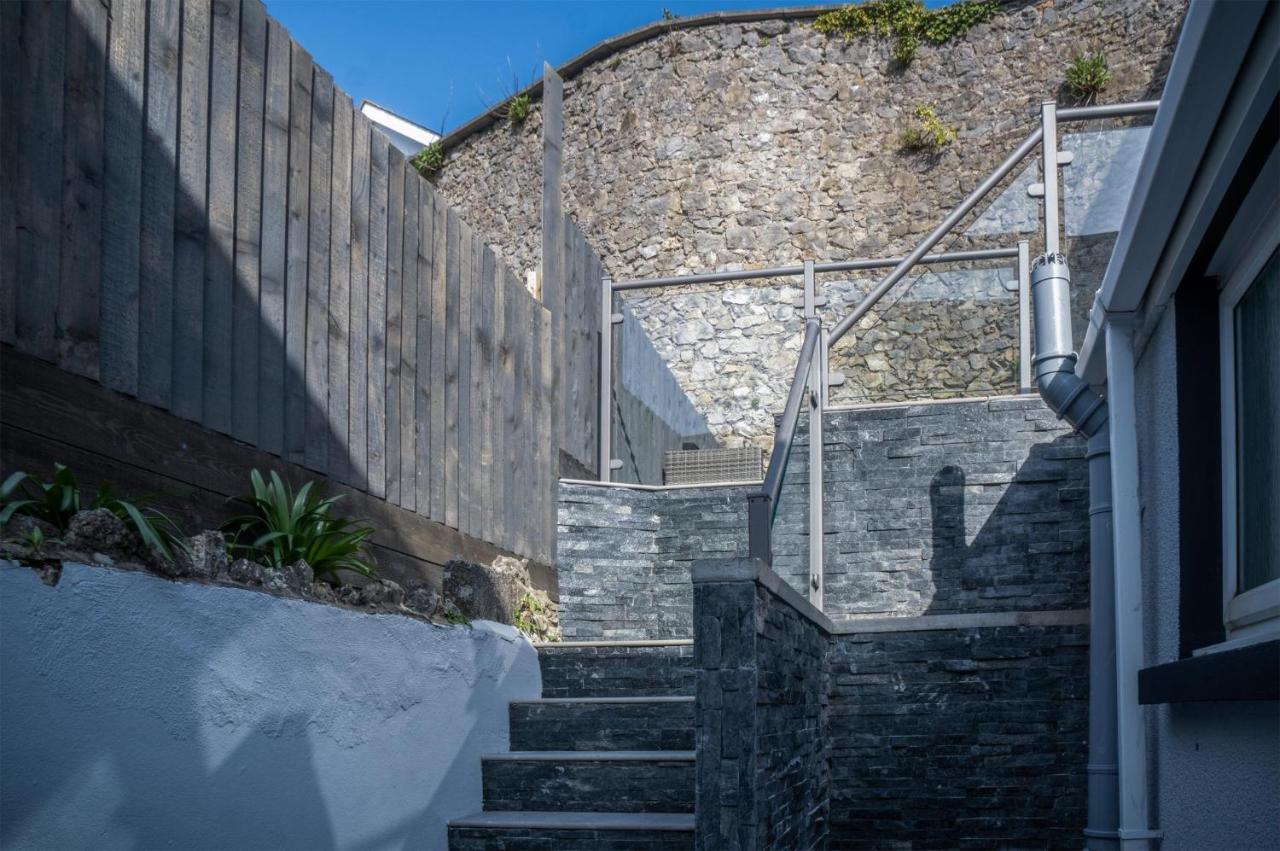 Hawtree Cottage - 2 Bedroom Cottage - Tenby Extérieur photo