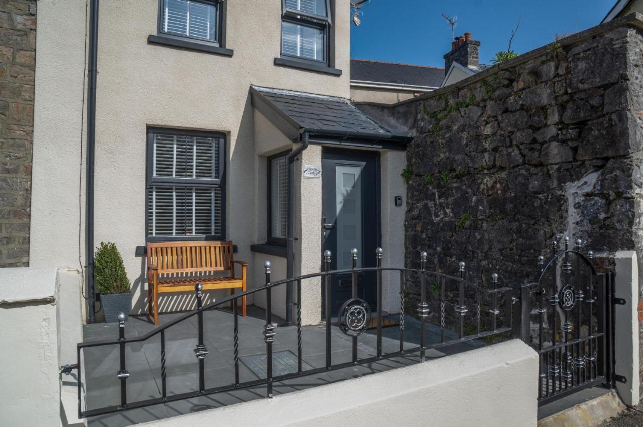 Hawtree Cottage - 2 Bedroom Cottage - Tenby Extérieur photo