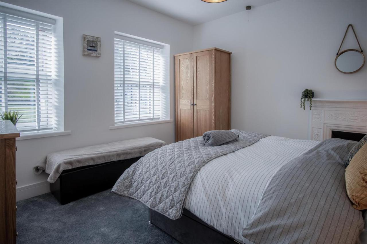 Hawtree Cottage - 2 Bedroom Cottage - Tenby Extérieur photo